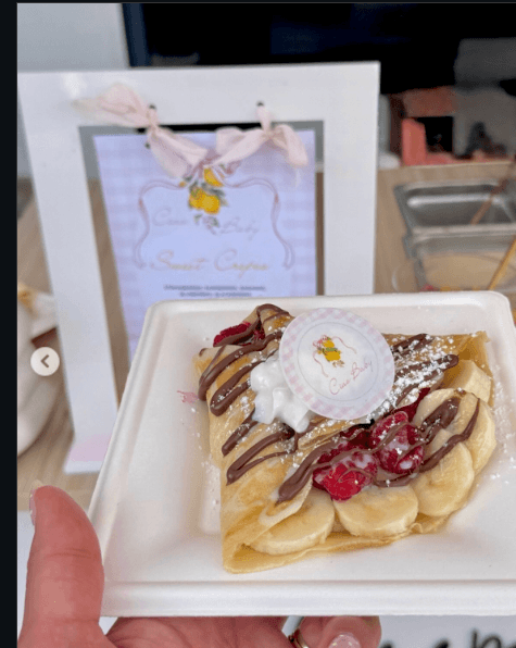 Made-to-order strawberry banana sweet crepe from the Crepe Lamour cart